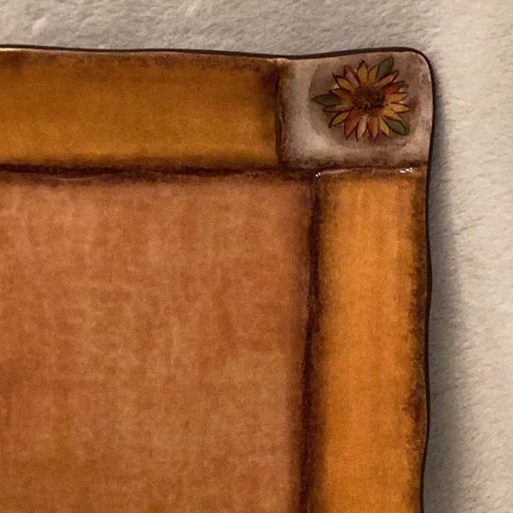 Clay Art Tuscan Sunflower Dinner Plate ~ Hand Painted ~ Nice ~ 10.5” x 10.5” - Picture 6 of 14